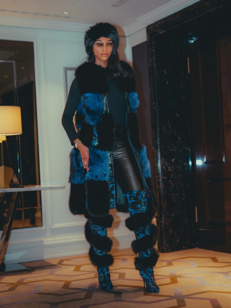 百家乐规则-头号男友粉！WNBA球星里斯本土看不过瘾 还到欧洲看柏林赛